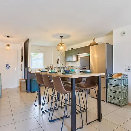 Familial A 250m Du Golf Et De La Plage, Parking Inclus - - Fr-1-788-16 Varaville