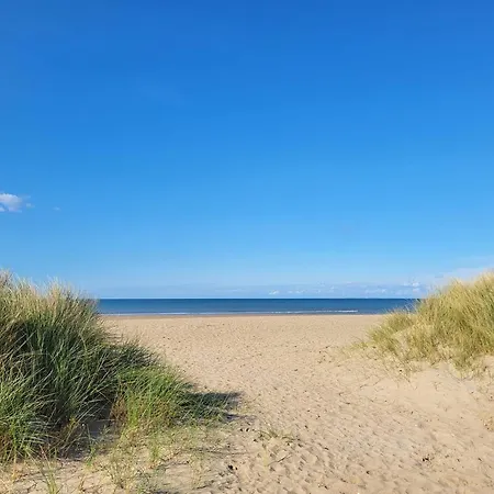 Apartament Familial A 250m Du Golf Et De La Plage, Parking Inclus - - Fr-1-788-16 *