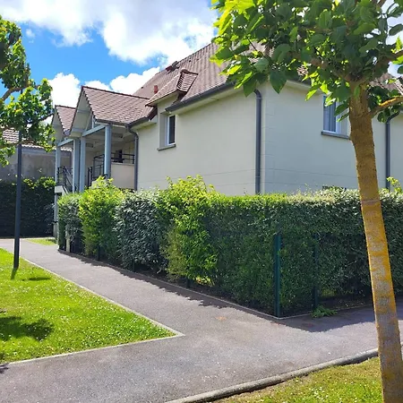 Familial A 250m Du Golf Et De La Plage, Parking Inclus - - Fr-1-788-16 Apartament